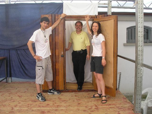 DonMauroarmadio.jpg (77597 byte)