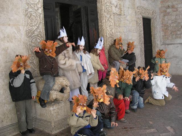 carnevale1smp.jpg (89410 byte)