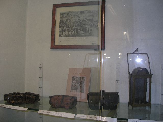 monmostra4.jpg (72627 byte)