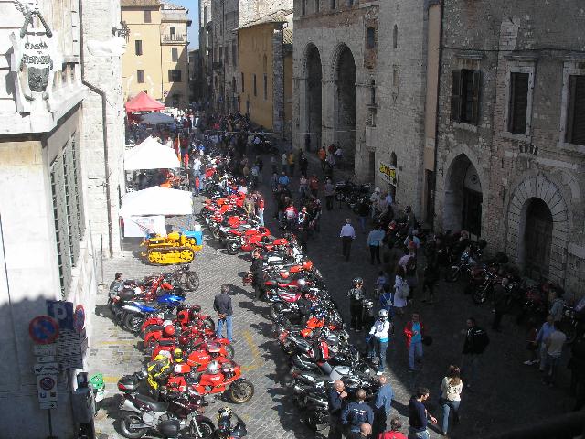 roccamotori 065p.jpg (104346 byte)