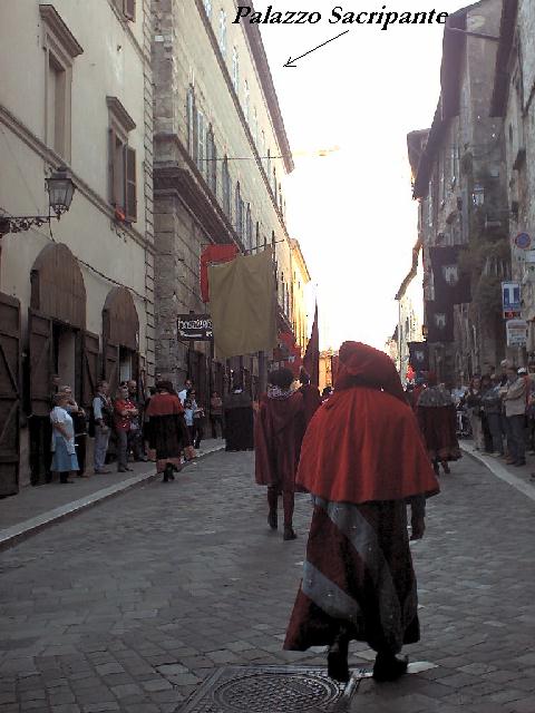sacripantePalazzo.jpg (79237 byte)