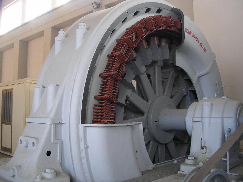 nettialternatoreMontoro1920.jpg (76799 byte)